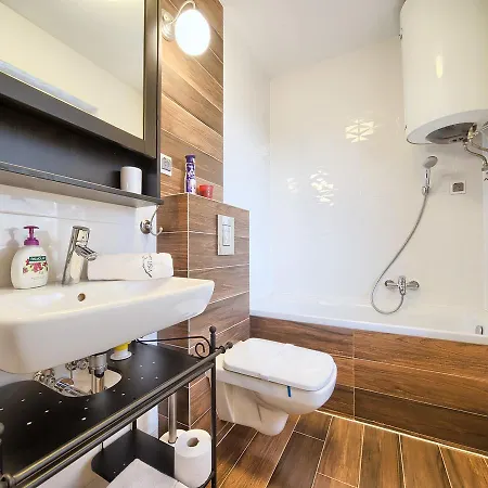 Visitzakopane-limba Apartment *
